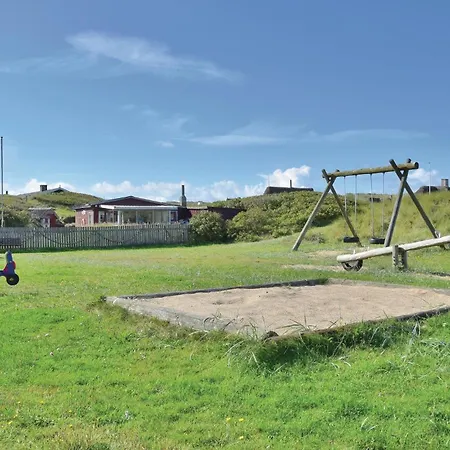 別荘 Two-bedroom In Ulfborg