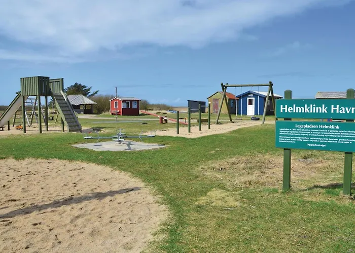 Two-bedroom In Ulfborg 乌尔夫堡