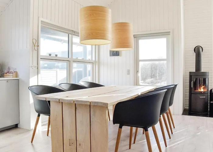 度假居 Two-bedroom In Ulfborg *